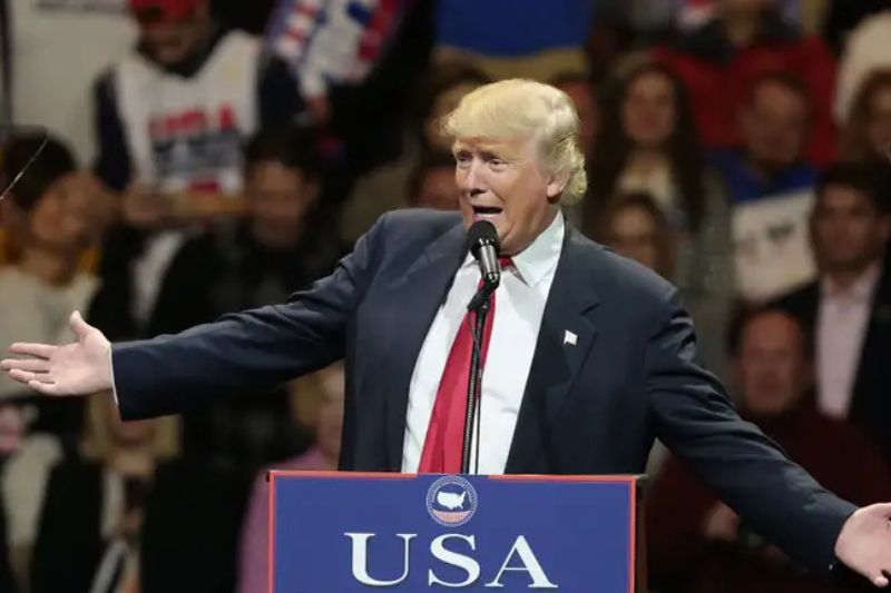 Trump levanta a possibilidade de uma ‘tomada de controle amigável’ de Cuba
