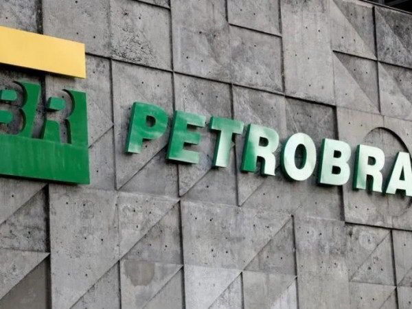 Petrobras monitora petr&oacute;leo antes de cogitar alta a combust&iacute;veis

