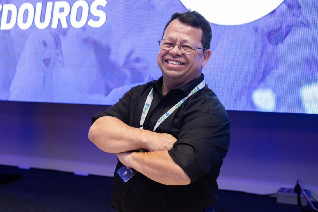  Médico-veterinário Darwem de Araújo Rosa