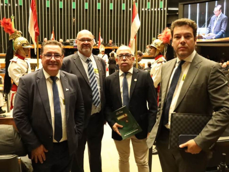 A comitiva das entidades no Congresso Nacional