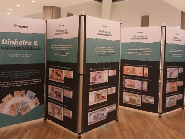 considerado o maior evento multicultural gratuito do Sul do pa&iacute;s, que acontece entre os dias 20 e 23 de mar&ccedil;o, re&uacute;ne centenas de atividades art&iacute;sticas em diferentes regi&otilde;es da capital catarinense.      