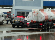 Governo fiscalizou 1,1 mil postos de combust&iacute;veis para evitar abusos