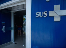 Mar&ccedil;o Azul: exames para rastrear c&acirc;ncer de intestino triplicam no SUS
