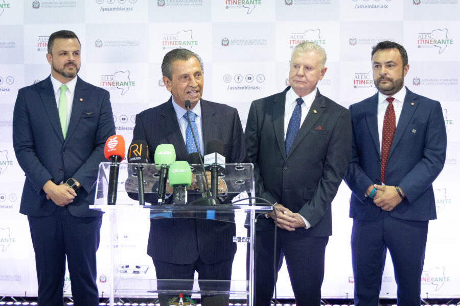 O presidente da Alesc, deputado Julio Garcia (PSD), ressaltou o impacto da iniciativa, que chega à sua nona edição