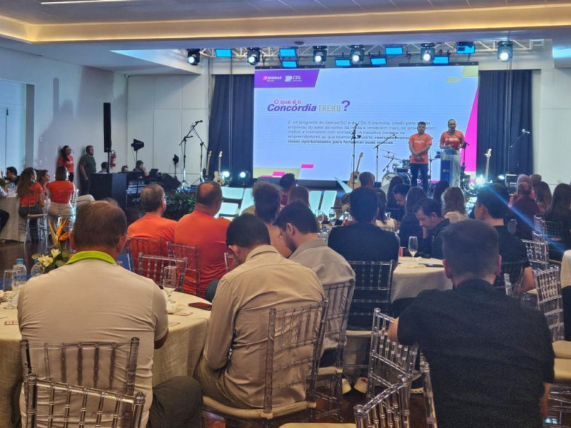 Dezoito empresas do setor da moda ser&atilde;o beneficiadas tanto com conhecimento e visitas t&eacute;cnicas de prepara&ccedil;&atilde;o para a Femix. 