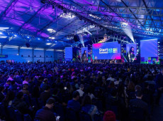 8&ordm; Startup Summit, realizado em agosto de 2025, no CentroSul, em Florian&oacute;polis, reuniu mais de 10 mil participantes
 