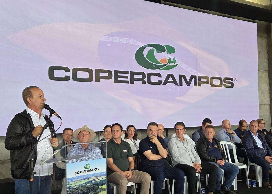 Governador Jorginho Mello participa da abertura do evento que celebra três décadas de compromisso com a inovação e o desenvolvimento tecnológico no campo

