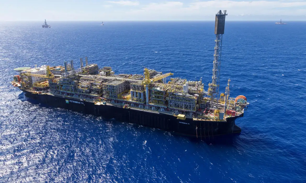 Próximo leilão de exploração no pré-sal terá 23 blocos oferecidos