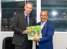 Ao apresentar o Balan&ccedil;o Geral do Estado ao TCE/SC, o governador destacou que Santa Catarina encerrou 2025 com todas as contas em dia e as despesas sob controle. 