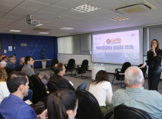 A gerente executiva do Destino Floripa & Regi&atilde;o, Elaine Neves, apresenta um balan&ccedil;o da temporada de ver&atilde;o
