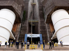 Diretor brasileiro de Itaipu garante tarifa reduzida em 2027