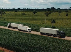 Servi&ccedil;os avan&ccedil;am 0,1% em fevereiro, patamar recorde da s&eacute;rie hist&oacute;rica