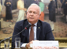 Paulo Azi tentar&aacute; um acordo para votar o texto ainda hoje

