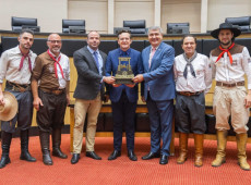 O deputado Ant&iacute;dio Lunelli (MDB) elogiou o movimento tradicionalista