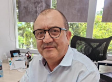 Felipe Penter encabe&ccedil;a a nominata