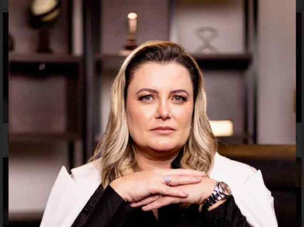 Maria Lucia Salvador Lopes &eacute; advogada com mais de 19 anos de experi&ecirc;ncia nas &aacute;reas c&iacute;vel, empresarial e imobili&aacute;ria