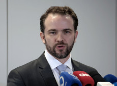 Novo Desenrola permitir&aacute; uso do FGTS para renegocia&ccedil;&atilde;o de d&iacute;vidas