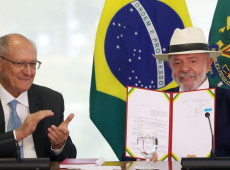 Lula assina decreto que promulga acordo UE-Mercosul