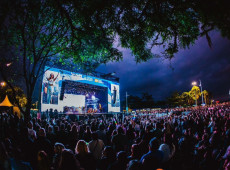 Ser&atilde;o aceitas inscri&ccedil;&otilde;es de cantores solos ou duplas, sendo permitida apenas uma inscri&ccedil;&atilde;o por participante