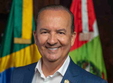 Governador Jorginho Mello