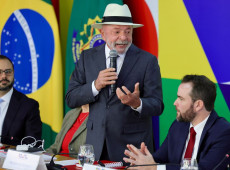 Lula anuncia novo Desenrola para quem ganha at&eacute; R$ 8,1 mil