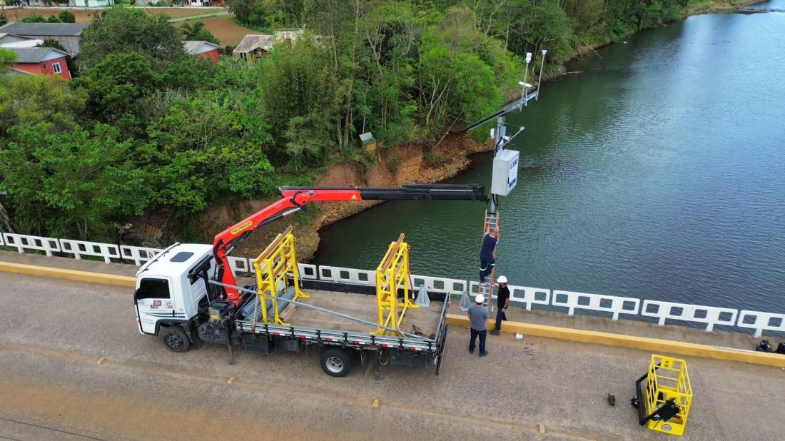 O Estado destinou mais de R$ 227 milhões para desassoreamento e melhoramento fluvial.