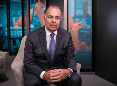Para o presidente da FIESC, a  Medida Provis&oacute;ria que restabelece a isen&ccedil;&atilde;o do imposto de importa&ccedil;&atilde;o para compras de at&eacute; US$ 50 em plataformas internacionais de e-commerce n&atilde;o &eacute; pol&iacute;tica p&uacute;blica; &eacute; pe&ccedil;a de campanha. 