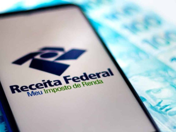 As penalidades para quem cai na malha fina podem ser severas, incluindo multas que variam de 75% a 150% do imposto devido