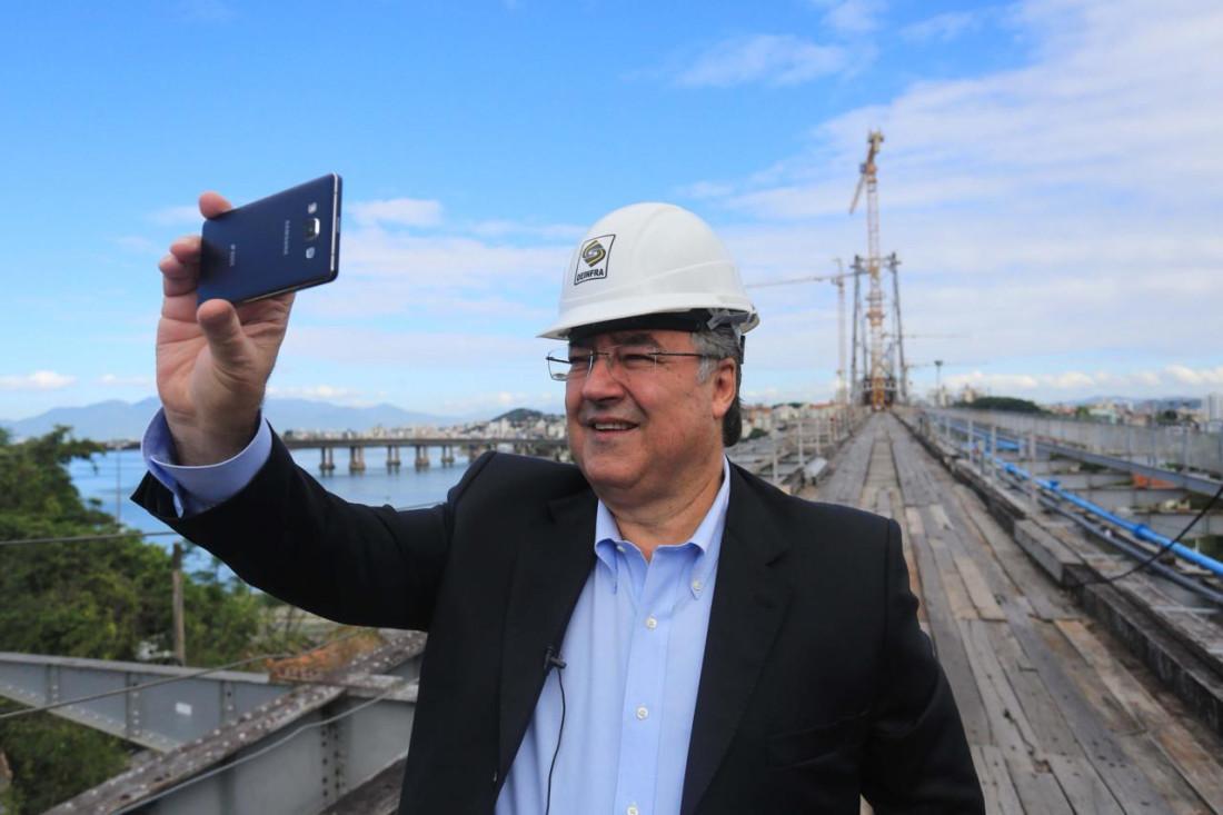 Raimundo Colombo governou o Estado de Santa Catarina de 2011 a 2018 
