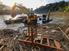 Dragagem do Rio Itaja&iacute;-A&ccedil;&uacute; em Rio do Sul &ndash; Desassoreamento