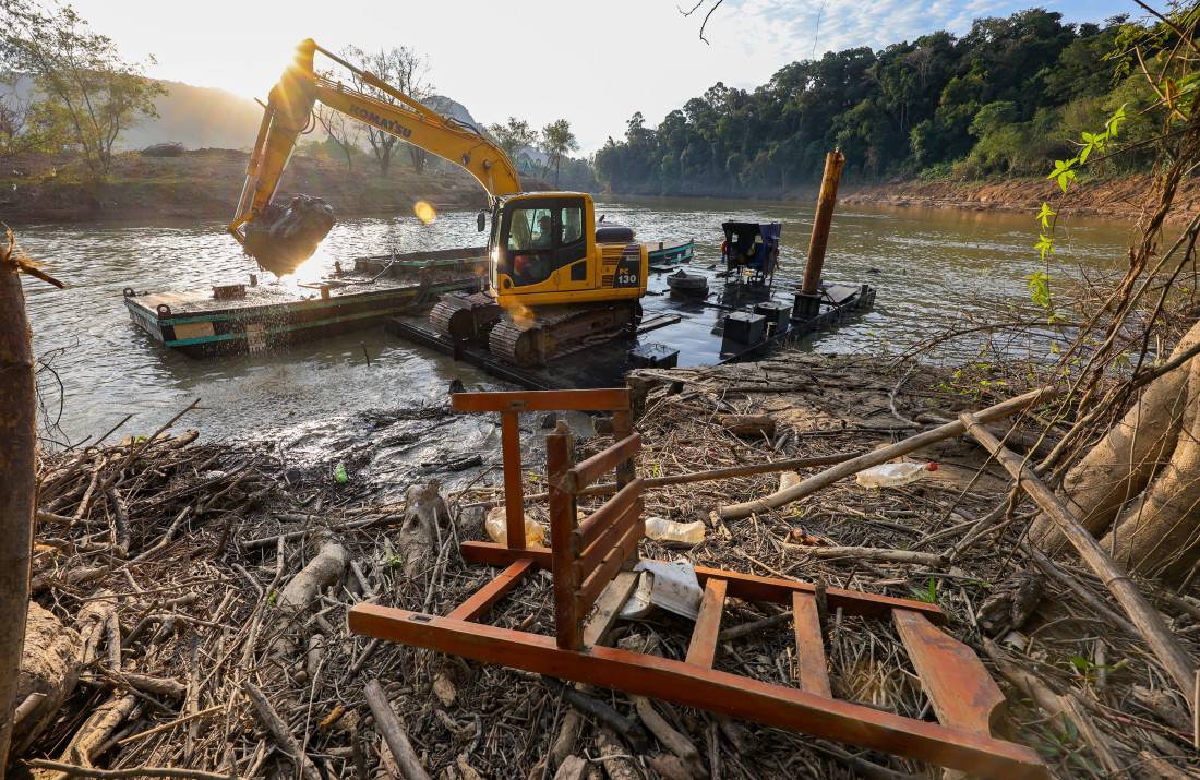 Governo de SC avança no maior programa de limpeza de rios da história com R$ 227 milhões em obras de prevenção a enchentes