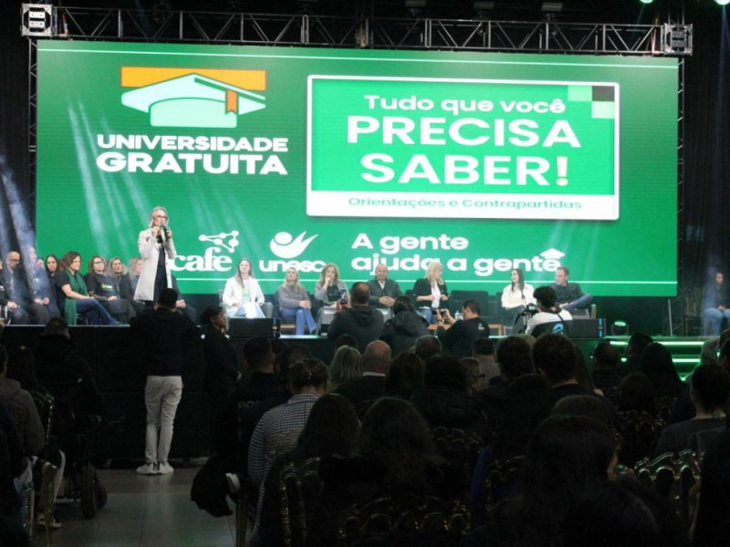 Para a secret&aacute;ria de Estado da Educa&ccedil;&atilde;o e reitora licenciada da Unesc, Luciane Bisognin Ceretta, ter participado da constru&ccedil;&atilde;o desse projeto enquanto reitora, enquanto presidente da Acafe &eacute; motivo de grande orgulho dada a robustez dessa constru&ccedil;&atilde;o