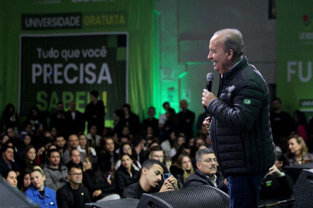 O governador de Santa Catarina salientou que o programa Universidade Gratuita ter&aacute;, no fim deste ano, 67 mil estudantes cursando a gradua&ccedil;&atilde;o que sonhou