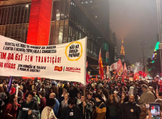 Ato na Avenida Paulista pede fim da escala 6x1