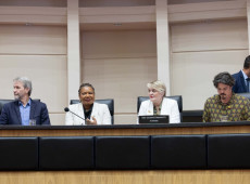 A ministra Margareth Menezes e os deputados Pedro Uczai, Luciane Carminatti e Marquito, durante o evento no Plen&aacute;rio Deputado Osni R&eacute;gis