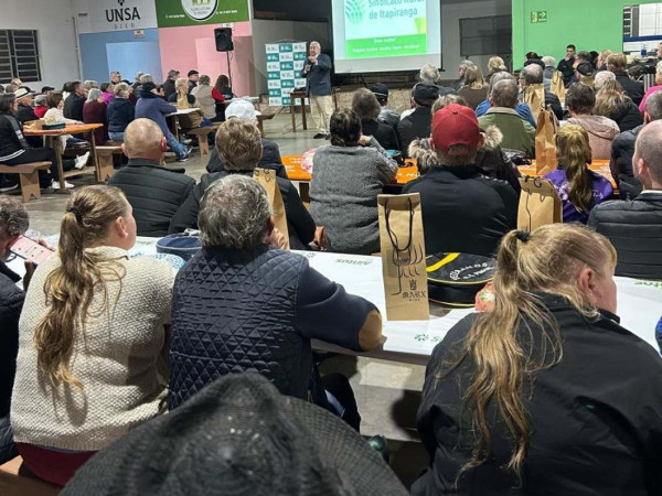 Evento reuniu lideran&ccedil;as, produtores e representantes do setor agropecu&aacute;rio