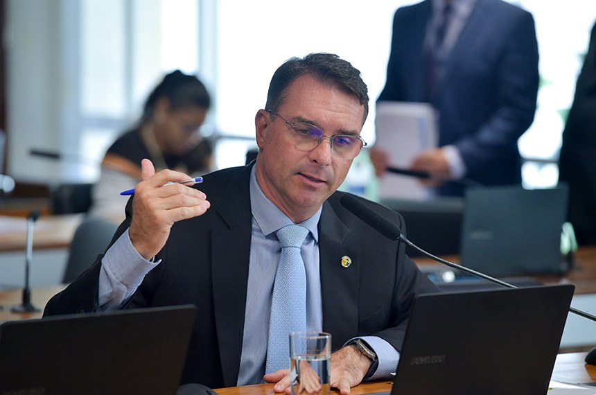 Senador Flávio Bolsonaro (PL)