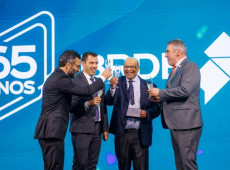 Heraldo Neves, diretor administrativo; Ren&ecirc; Garcia J&uacute;nior, diretor-presidente; Mauro Mariani, vice-presidente; e Leonardo Busatto, diretor de Planejamento do BRDE.
