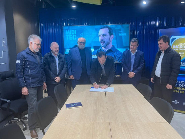 Acordo internacional foi firmado entre ACATE e a Mana Tech, Hub de empreendedorismo de Miami, com o apoio do Floripa Sustent&aacute;vel.