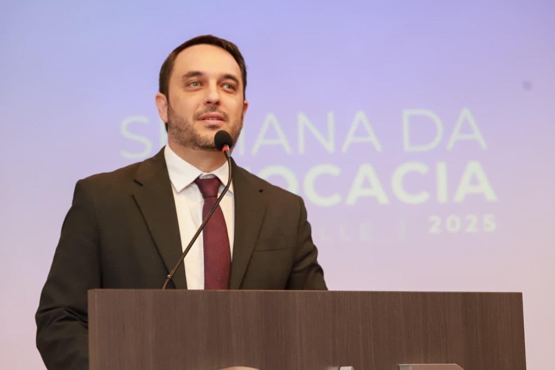 Presidente da OAB/SC, Juliano Mandelli, destaca experiência técnica e experiência de vida do presidente da comissão