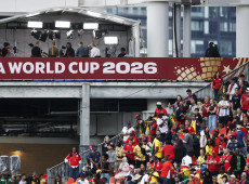 Paix&atilde;o pelo futebol exp&otilde;e popula&ccedil;&atilde;o &agrave; publicidade de bets, alerta Idec