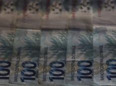 D&iacute;vida P&uacute;blica sobe 2,66% em maio e supera R$ 9 trilh&otilde;es