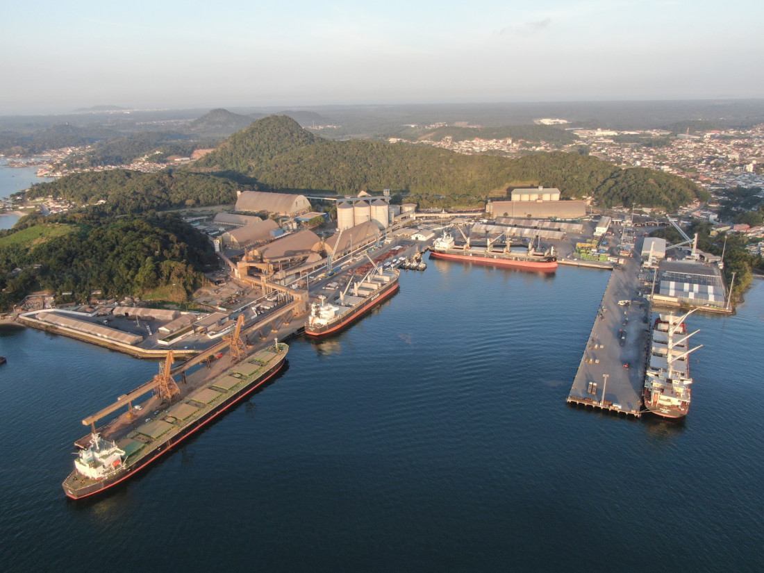Também serão inaugurados três novos armazéns, que somam cerca de 15 mil m² de área de armazenagem