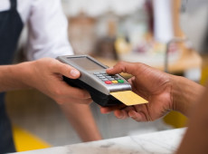 O n&iacute;vel de consumo atual caiu 2,7% em rela&ccedil;&atilde;o a abril e 18,7% na compara&ccedil;&atilde;o anual.