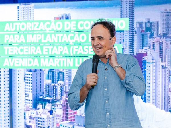 Deputado Carlos Humberto detalhou a magnitude das interven&ccedil;&otilde;es e o percurso estrat&eacute;gico da nova malha vi&aacute;ria
