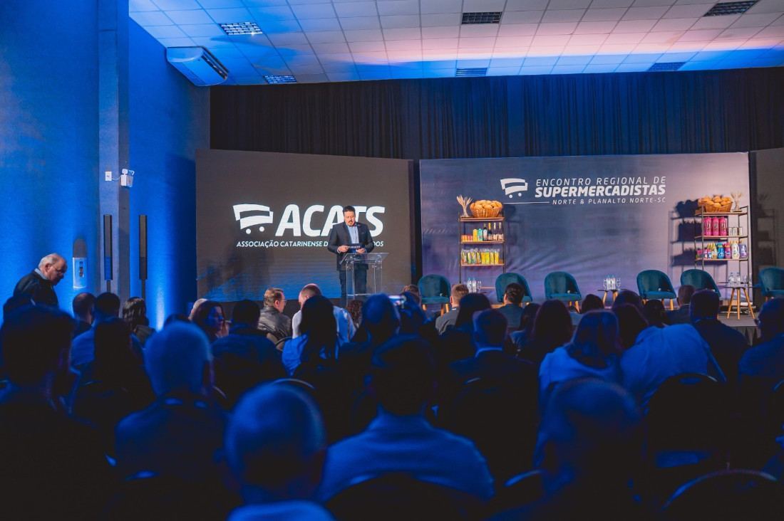 o evento reunirá empresários, gestores e especialistas em uma programação voltada à gestão, à atualização profissional e ao desenvolvimento dos negócios. 