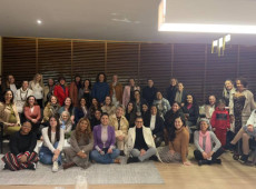Empres&aacute;rias, profissionais liberais, representantes de entidades e lideran&ccedil;as de diferentes &aacute;reas compartilharam experi&ecirc;ncias e defenderam a necessidade de ampliar a participa&ccedil;&atilde;o feminina