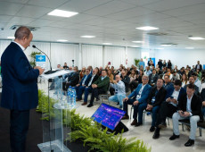 O governador Jorginho Mello ressaltou a import&acirc;ncia da imprensa do interior na abertura do evento de 2025