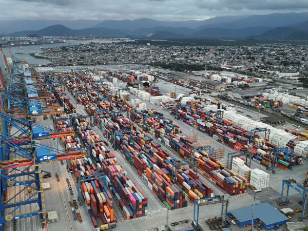 Prazo de cr&eacute;dito antecipado para exportadores &eacute; ampliado