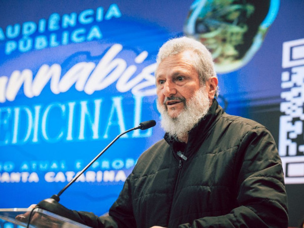 Deputado Padre Pedro promove nesta sexta-feira (17) em S&atilde;o Carlos, no Oeste catarinense, o 15&ordm; Semin&aacute;rio Regional Cannabis em Defesa da Vida: Uso Medicinal.